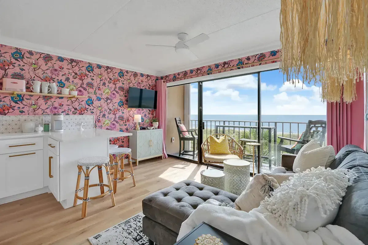 living room overlooking carolina beach